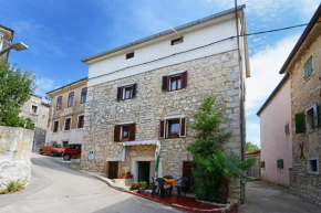 Гостиница Apartments with a parking space Visnjan, Central Istria - Sredisnja Istra - 11585  Вишнян